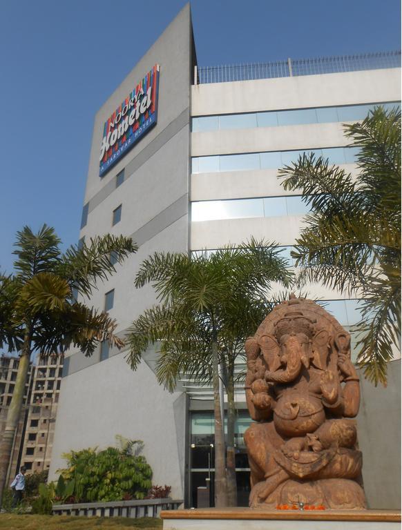 Noorya Business & Banquet Hotel Pune Exterior photo