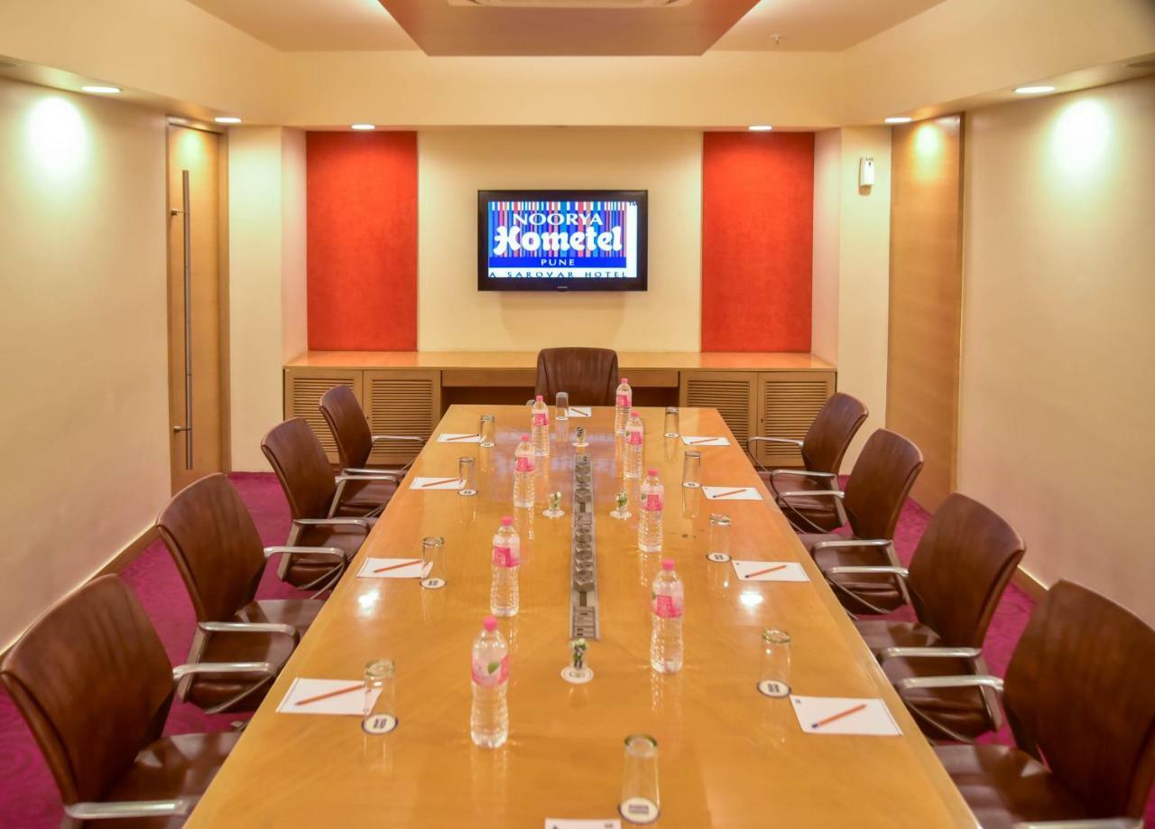 Noorya Business & Banquet Hotel Pimpri-Chinchwad Exterior photo